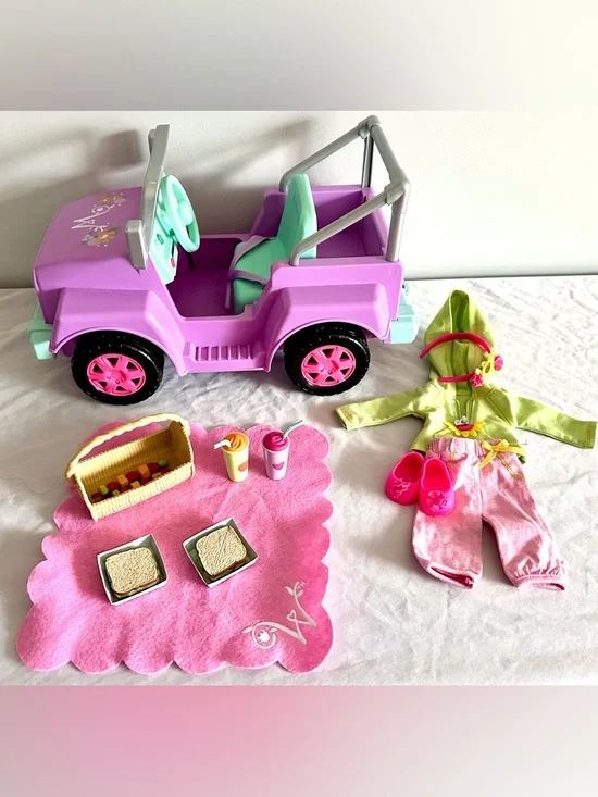 American Girl Wellie Wishers Garden Adventure Jeep Picnic Bundle Lights & Music - Picture 1 of 9